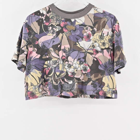 Nike Tops - NIKE Top Womens‎ Size M Tee Shirt Sportswear Femme Multicolor Floral Print Crop